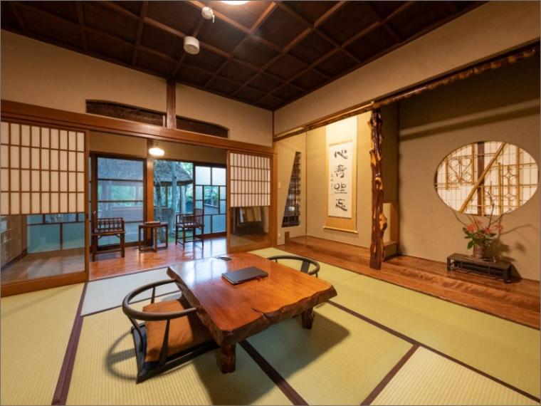 Hotel Nihon-No-Ashitaba à Yufu Extérieur photo